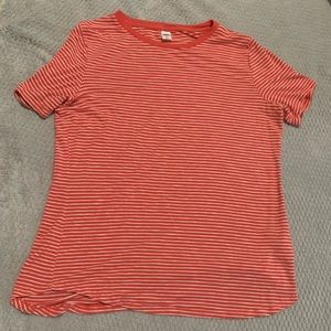 Old Navy Red & White Flowy Tee